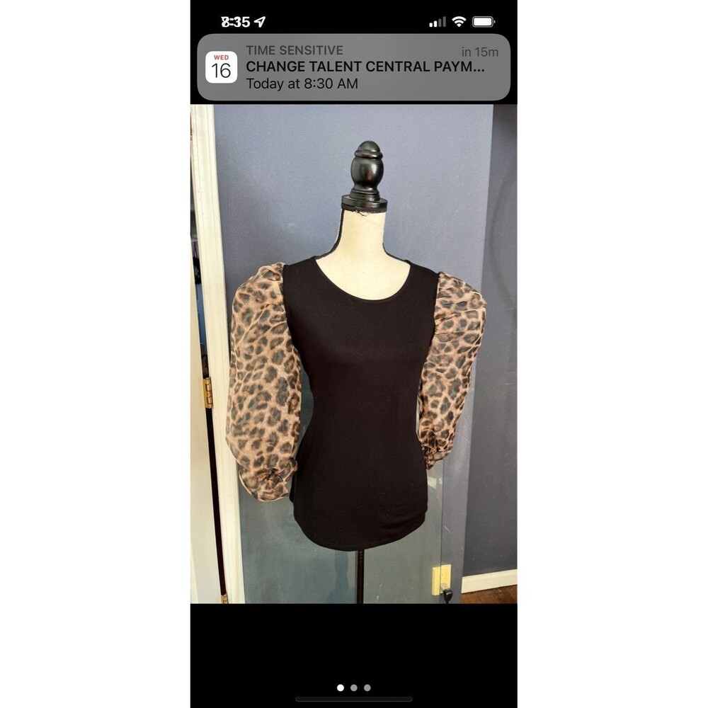 Womens shirt  blouse! Leopard Med New!